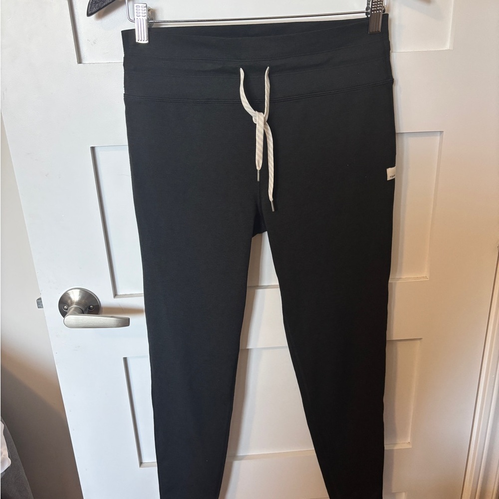 Vuori Capri Pants with Drawstring